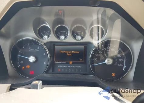 2011 Ford F-250 Lariat из США, поврежденный, VIN 1FT7W2BT7BEC38935